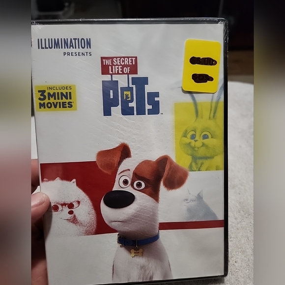 Source Unknown Red and White Small Pet Essentials - Picture 1 of 1